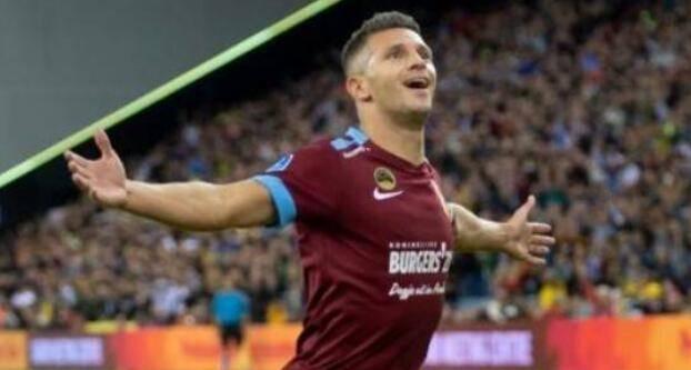 随着活动的 随着活动的