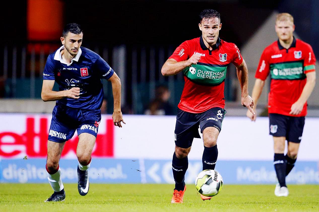 行上演了一 行上演了一